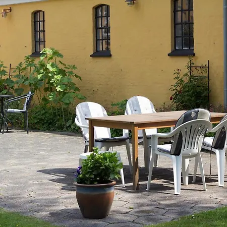 Bed & Breakfast Murermester Madsens *